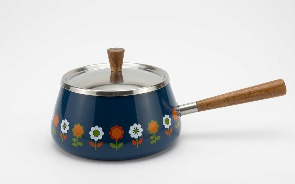 Vintage 1970s Enamel Fondue Pot | Navy Retro Daisy Flower Pattern, Teak Handle